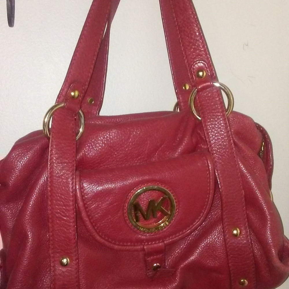 Michael Kors purse